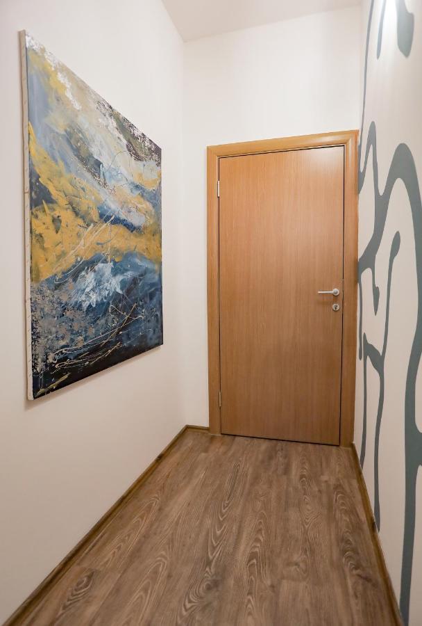 Different Apartments Ni المظهر الخارجي الصورة